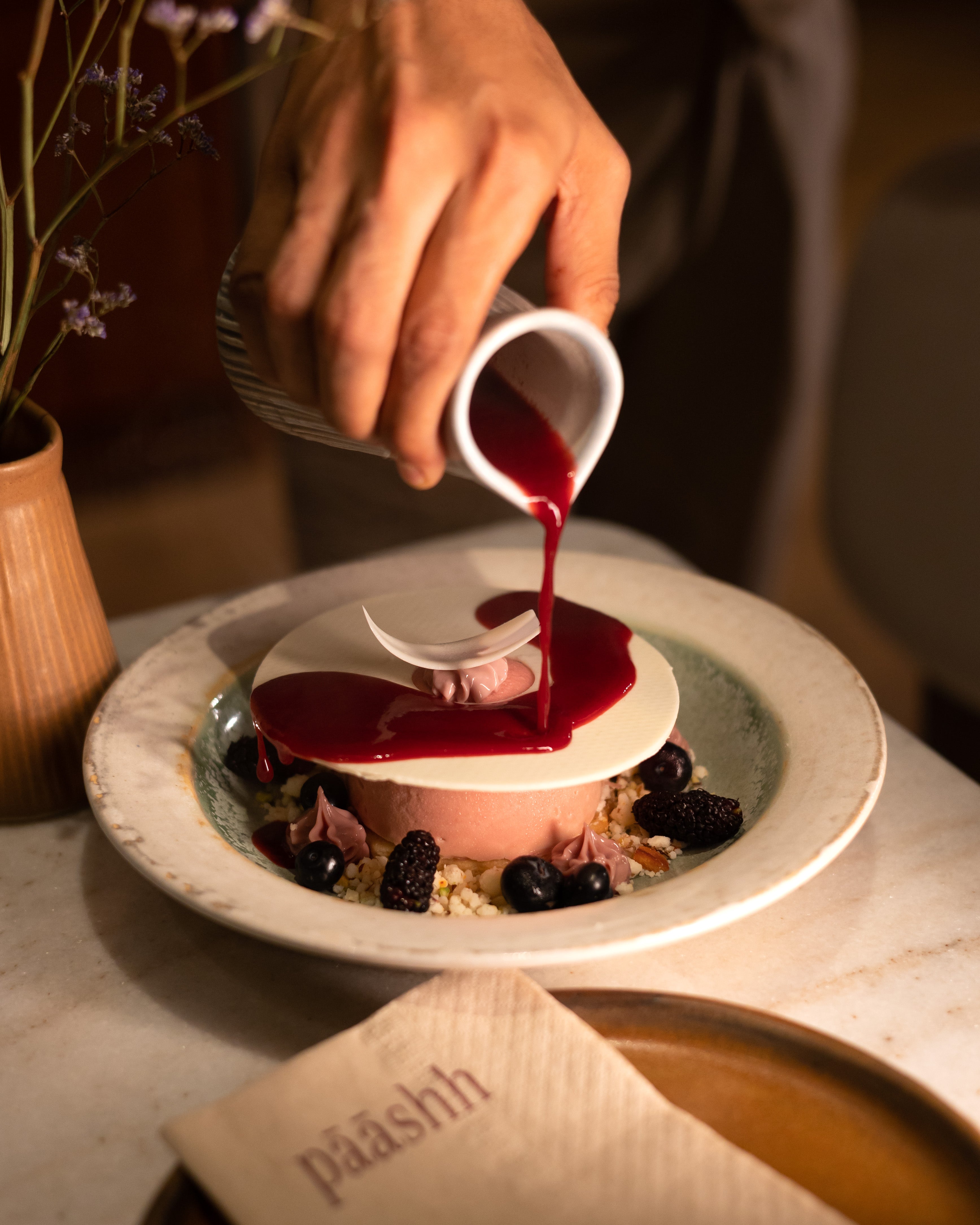  best brunch cafés in Bandra,
 artisanal bakery Pune,
 cafés with outdoor seating Mumbai